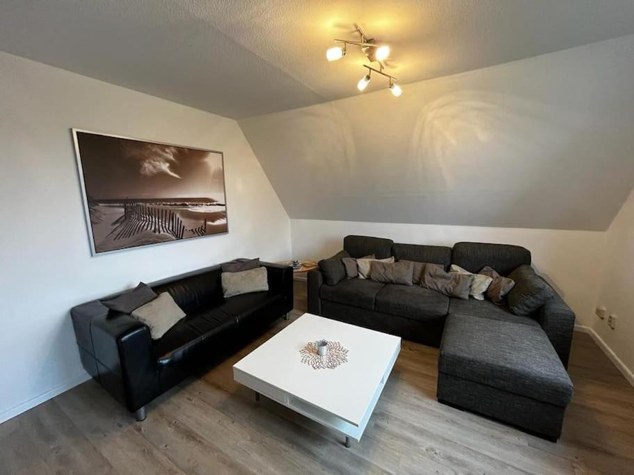 Schoene Wohnung An Der Nordsee In Mildstedt Bagian luar foto